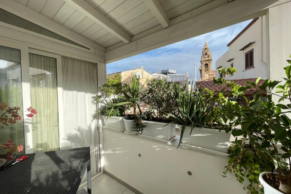 Vendita Appartamento Palermo - AV703 ATTICO PALERMO Località Palermo